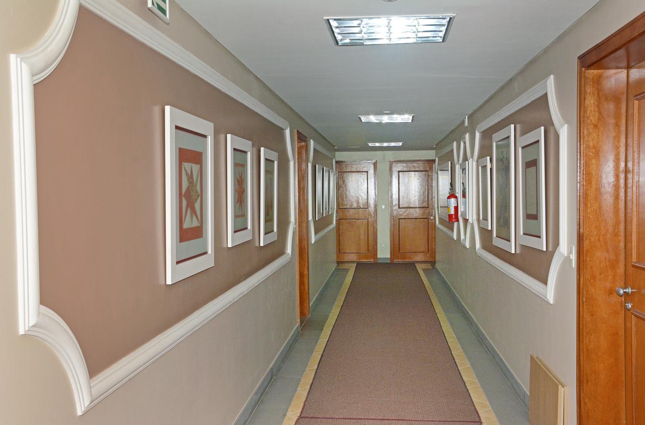 Center Hotel Cambara エクステリア 写真
